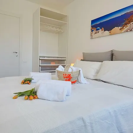 Ferienhaus Casa Del Melograno Con Idromassaggio E Giardino