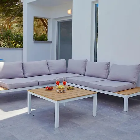 Casa Del Melograno Con Idromassaggio E Giardino Terrasini