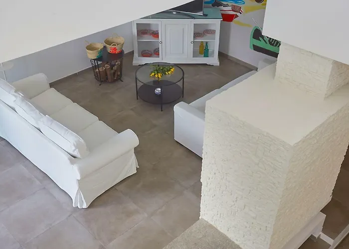 Casa Del Melograno Con Idromassaggio E Giardino 別荘 テッラジーニ