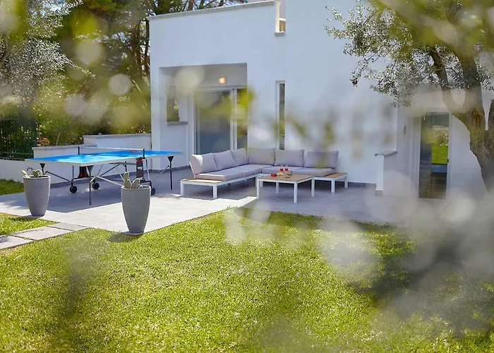 Casa Del Melograno Con Idromassaggio E Giardino 別荘 テッラジーニ