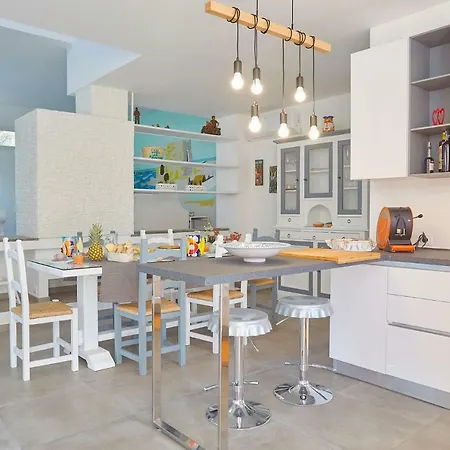 Casa Del Melograno Con Idromassaggio E Giardino Terrasini