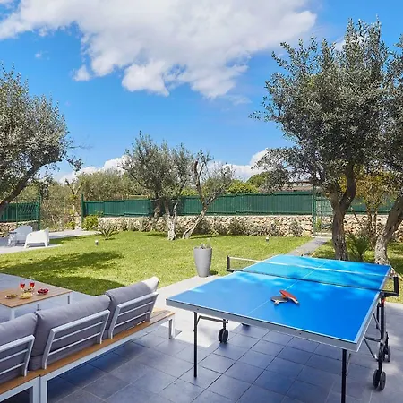 Holiday home Casa Del Melograno Con Idromassaggio E Giardino *