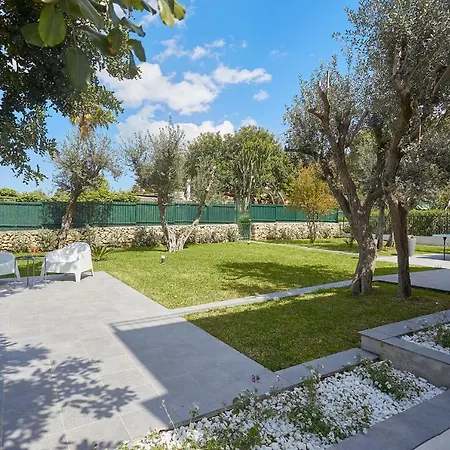 Casa Del Melograno Con Idromassaggio E Giardino